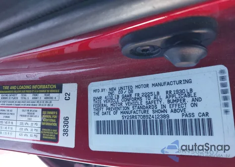 2009 Pontiac Vibe Gt z USA, uszkodzony, nr VIN 5Y2SR67089Z412389